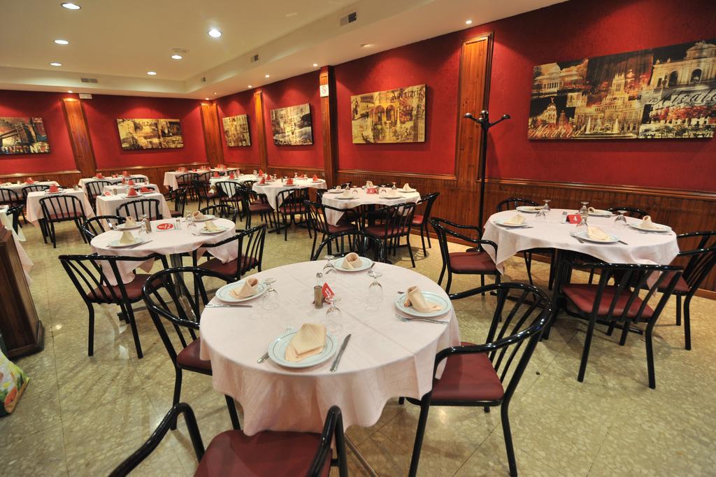 Hostal Goyma I San Fernando de Henares Kültér fotó
