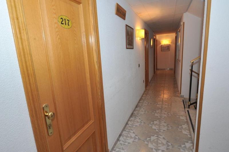 Hostal Goyma I San Fernando de Henares Kültér fotó