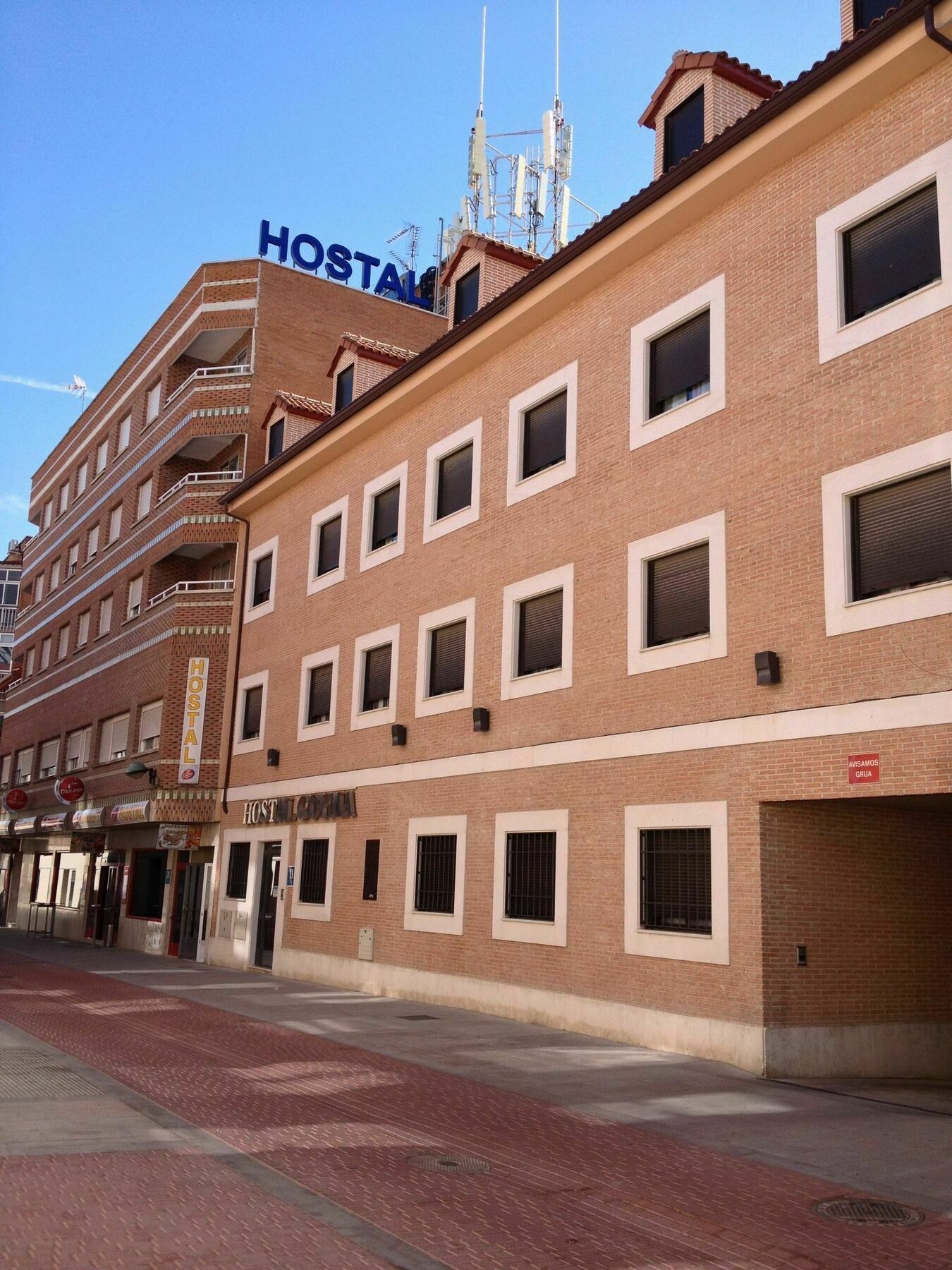 Hostal Goyma I San Fernando de Henares Kültér fotó